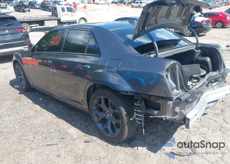 2023 Chrysler 300 300S из США, поврежденный, VIN 2C3CCABG9PH566043